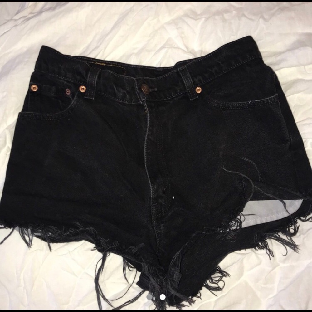 Black Levi Strauss Cut Off Shorts Size 26”